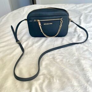 Michael Kors Jet Set Large East West Chain Crossbody Bag, Black